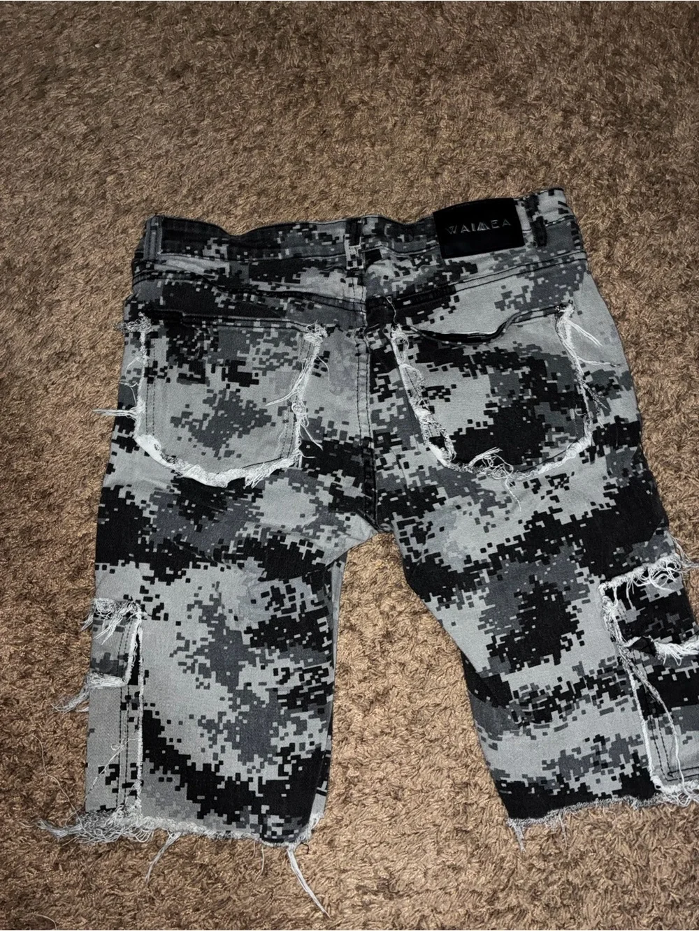 Men's Gray & Black Digital Camo Cargo Shorts